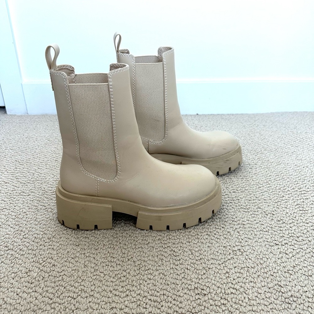 H&M lug sole boots